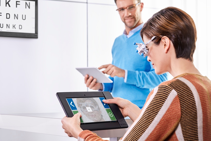 EyeGenius. Een revolutionair meetsysteem van HOYA. Zo werkt het.