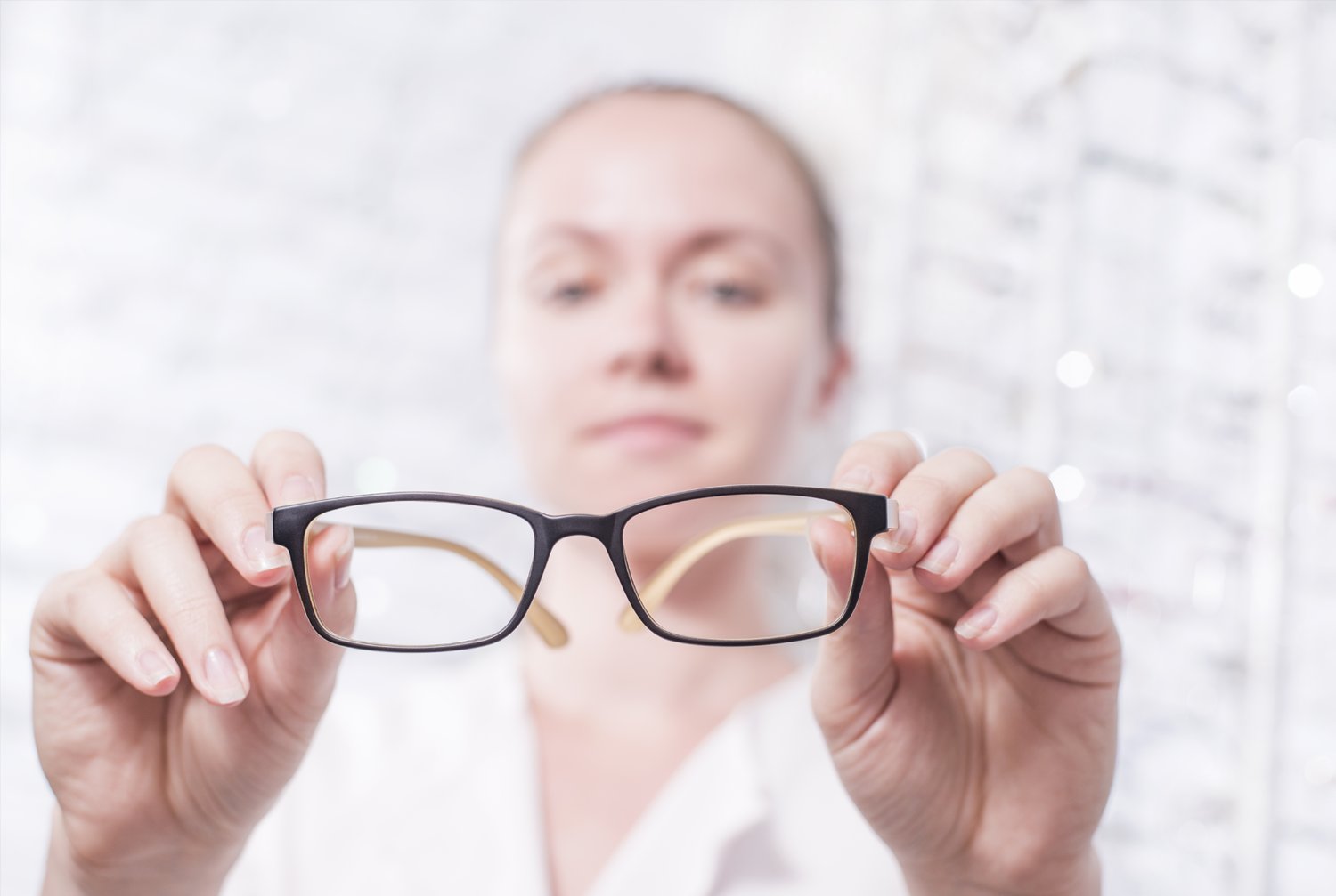 Tips på underhåll och rengöring av glasögon
